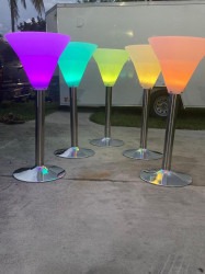 4ft LED Cocktail Table